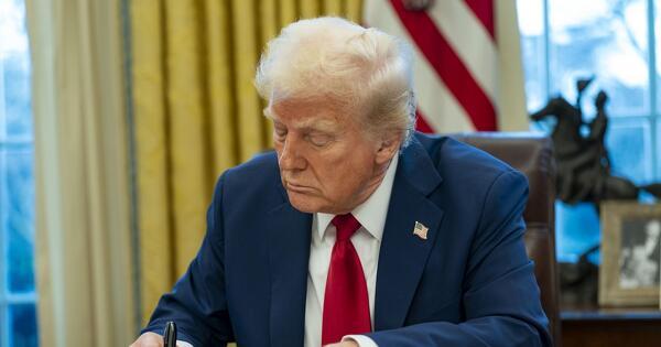 A dominók elkezdtek dőlni: ez volt Donald Trump lépése.