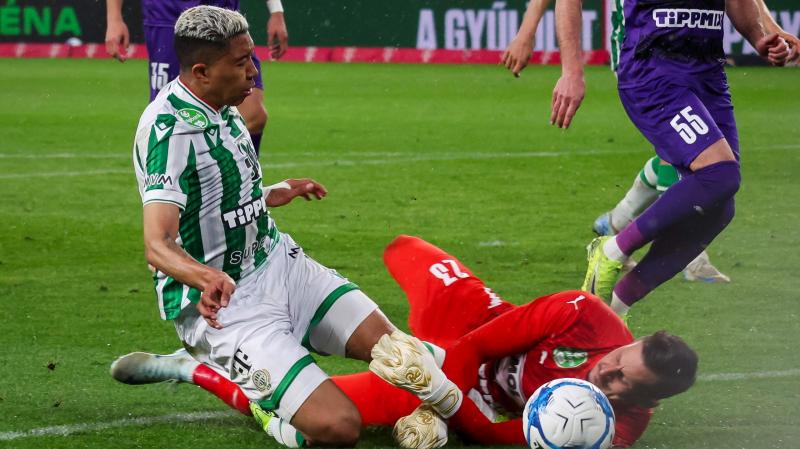 Az Újpest labdarúgócsapata hosszabbította meg saját nevelésű kapusának szerződését. A M4 Sport hírei szerint a fiatal tehetség továbbra is a klub kötelékében marad, ami újabb lépést jelent a csapat jövőbeli terveiben.