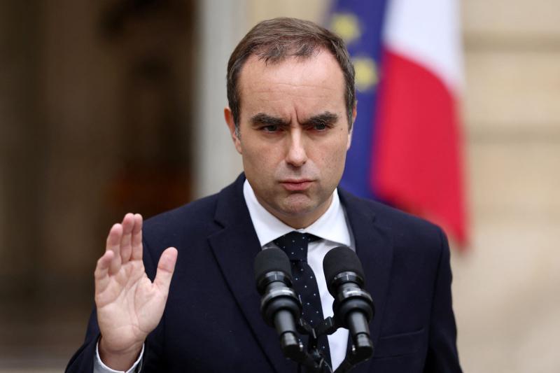 A francia miniszterelnök, aki egyben az ügyvezető hatalom vezetője, úgy véli, hogy csökkent a korai választások kockázata.