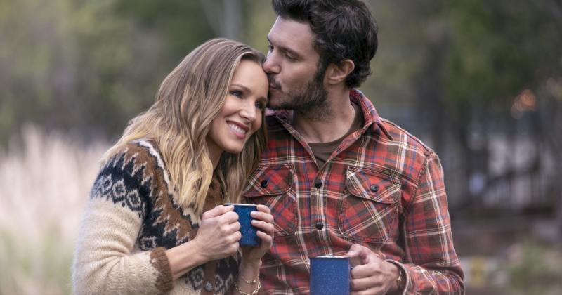 Végre elérkezett az idő, amikor az önazonosság valóban vonzóvá vált! A TikTok új trendje révén egyre többen vállalják be a smink nélküli megjelenést az első randi alkalmával, ezzel hangsúlyozva a természetesség szépségét.