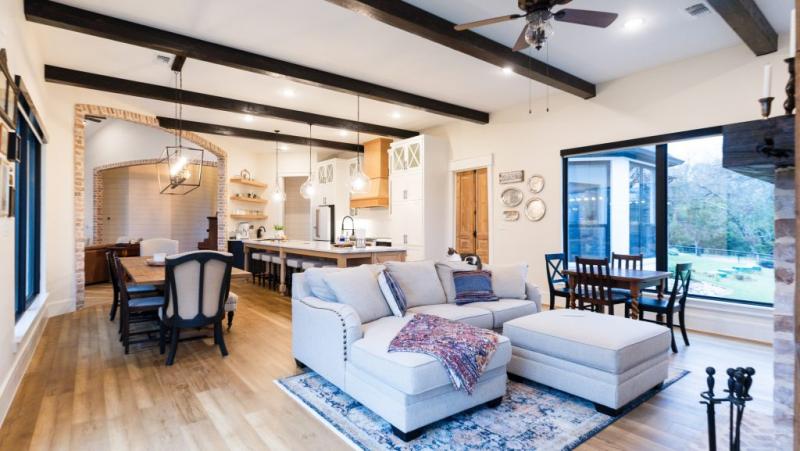 Sokan talán meglepődnek, de nem is sejtjük, hogy a háztartásunkban található legszennyezettebb tárgy nem más, mint egy egyszerű eszköz. Érdemes alaposabban megvizsgálni, hogy mivel takarítunk, hiszen a legtöbbünk nem is gondol arra, hogy a mindennapi hasz